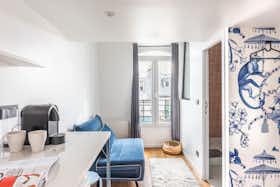 Apartamento para alugar por € 1.500 por mês em Paris, Rue de Calais