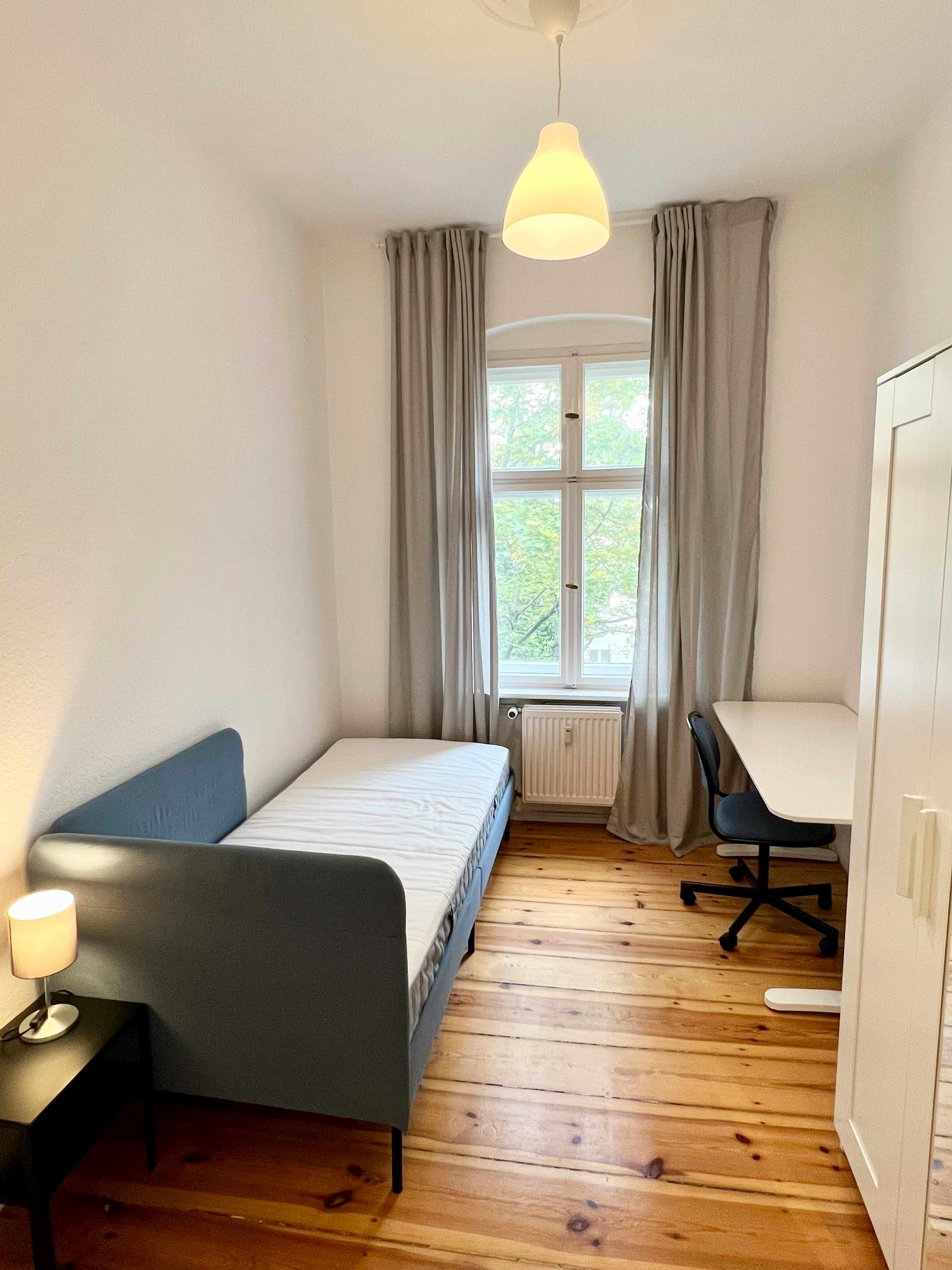 Kamminer Straße, Berlin preview