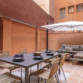 Apartment for rent for €4,256 per month in Madrid, Calle de Viriato