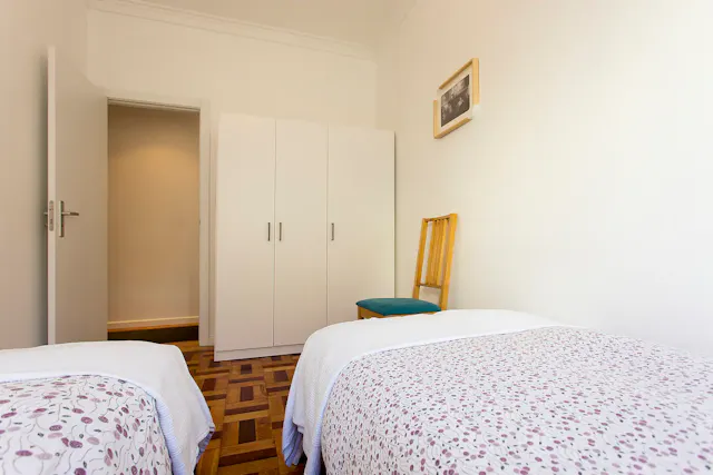 2-Bedroom Apartment in Rua General João de Almeida, Lisbon (1385871) room image 30
