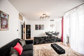 Lägenhet att hyra för 2 600 € i månaden i Munich, Friedrichshafener Straße
