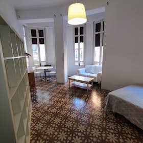 Private room for rent for €580 per month in Málaga, Calle Ollerías