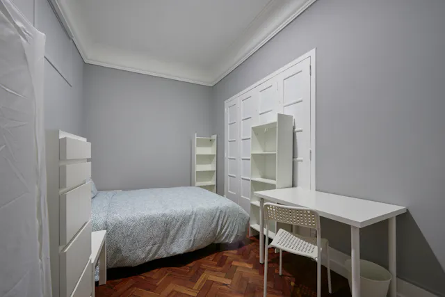 Private room in Avenida Elias Garcia, Lisbon (1386230) room image 2