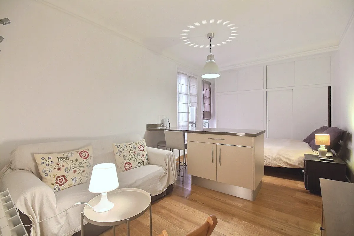 Apartment in Rue du Mont Cenis, Paris (1386637) ROOM