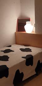 Pokój współdzielony do wynajęcia za 300 € miesięcznie w mieście Castelló de la Plana, Carrer Sequiol