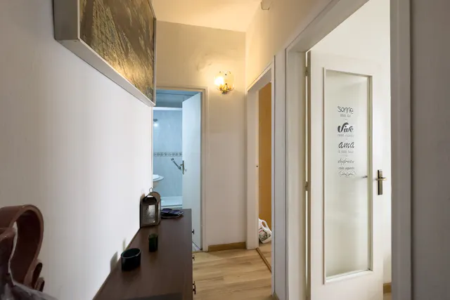 3-Bedroom Apartment in Carrer de Carbonell, Barcelona (1386805) room image 2