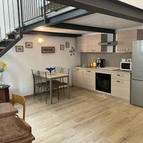 Studio for rent for €900 per month in Turin, Via San Pio V