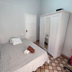 Private room for rent for €460 per month in Málaga, Calle Cristo de la Epidemia
