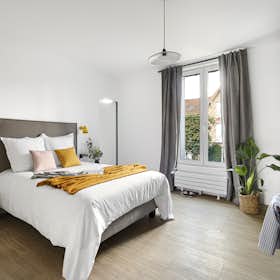 Private room for rent for €900 per month in Juvisy-sur-Orge, Avenue de la République
