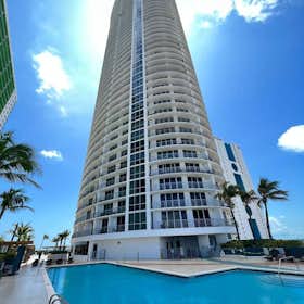 Appartement for rent for € 5.546 per month in Miami, N Bayshore Dr