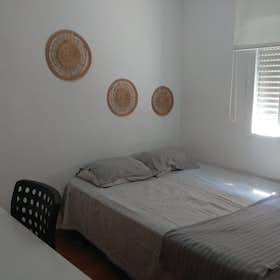 Private room for rent for €450 per month in Getafe, Calle San Sebastián