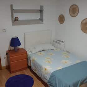 Отдельная комната сдается в аренду за 420 € в месяц в Getafe, Calle Núñez de Balboa
