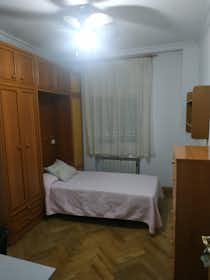 Privé kamer te huur voor € 420 per maand in Getafe, Calle Núñez de Balboa