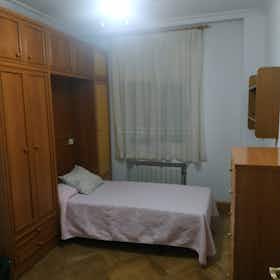 Отдельная комната сдается в аренду за 420 € в месяц в Getafe, Calle Núñez de Balboa
