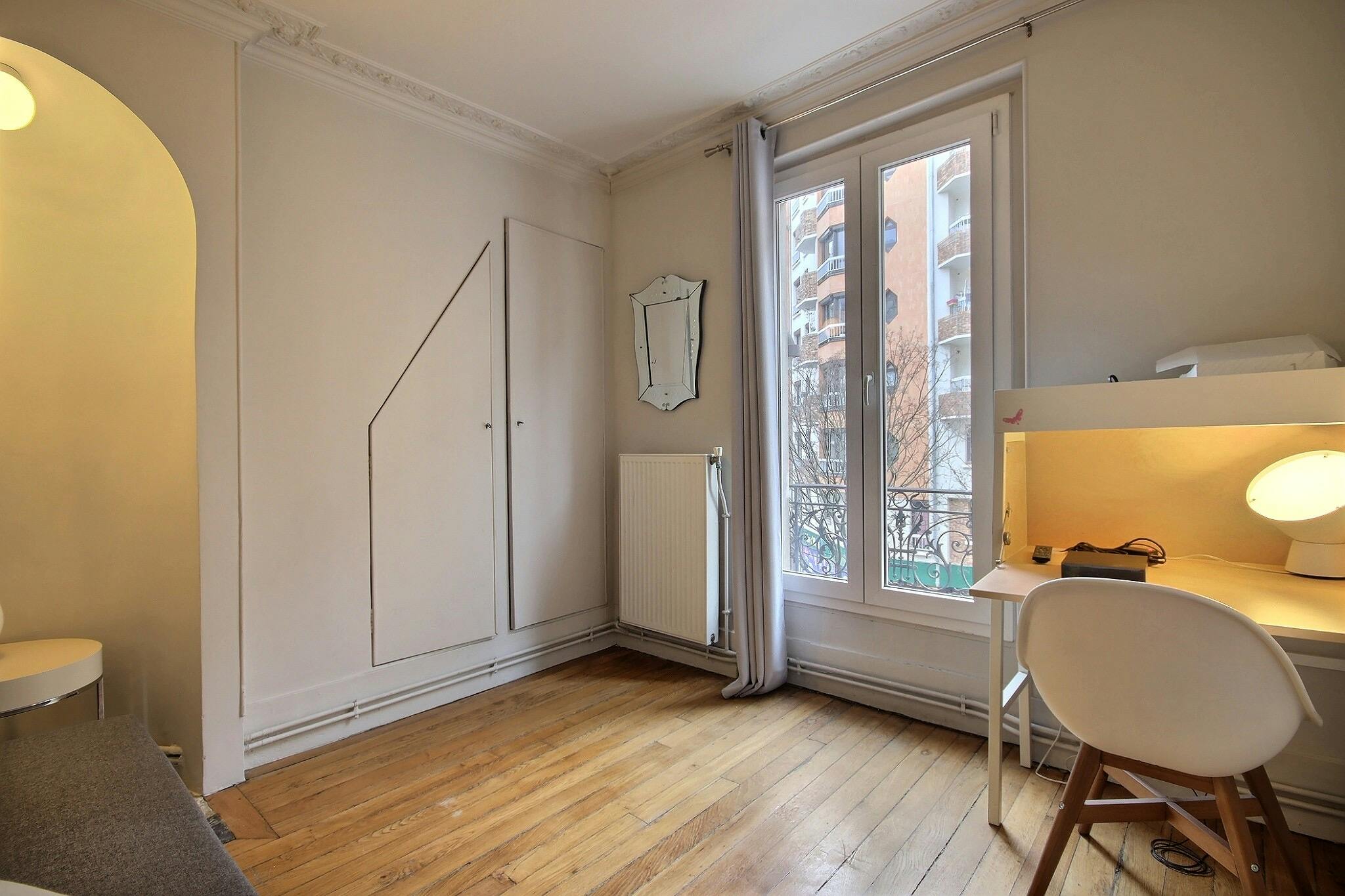 Rue de la Grange aux Belles, Paris preview