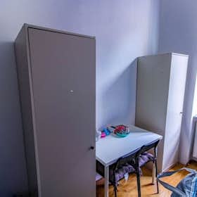 Stanza condivisa for rent for 64.990 HUF per month in Budapest, Fiumei út