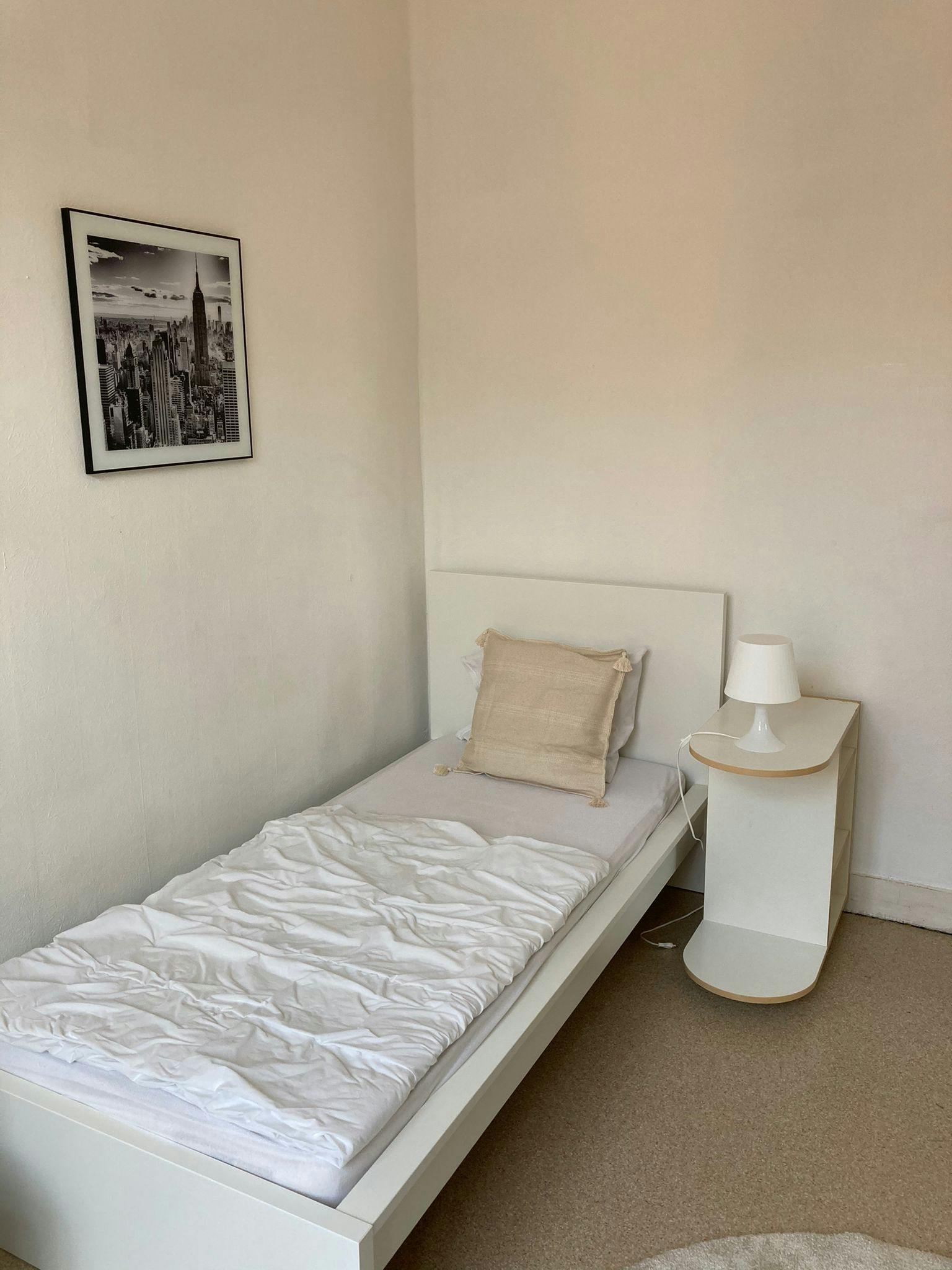 Private room for rent for €645 per month in Ixelles, Rue de Theux