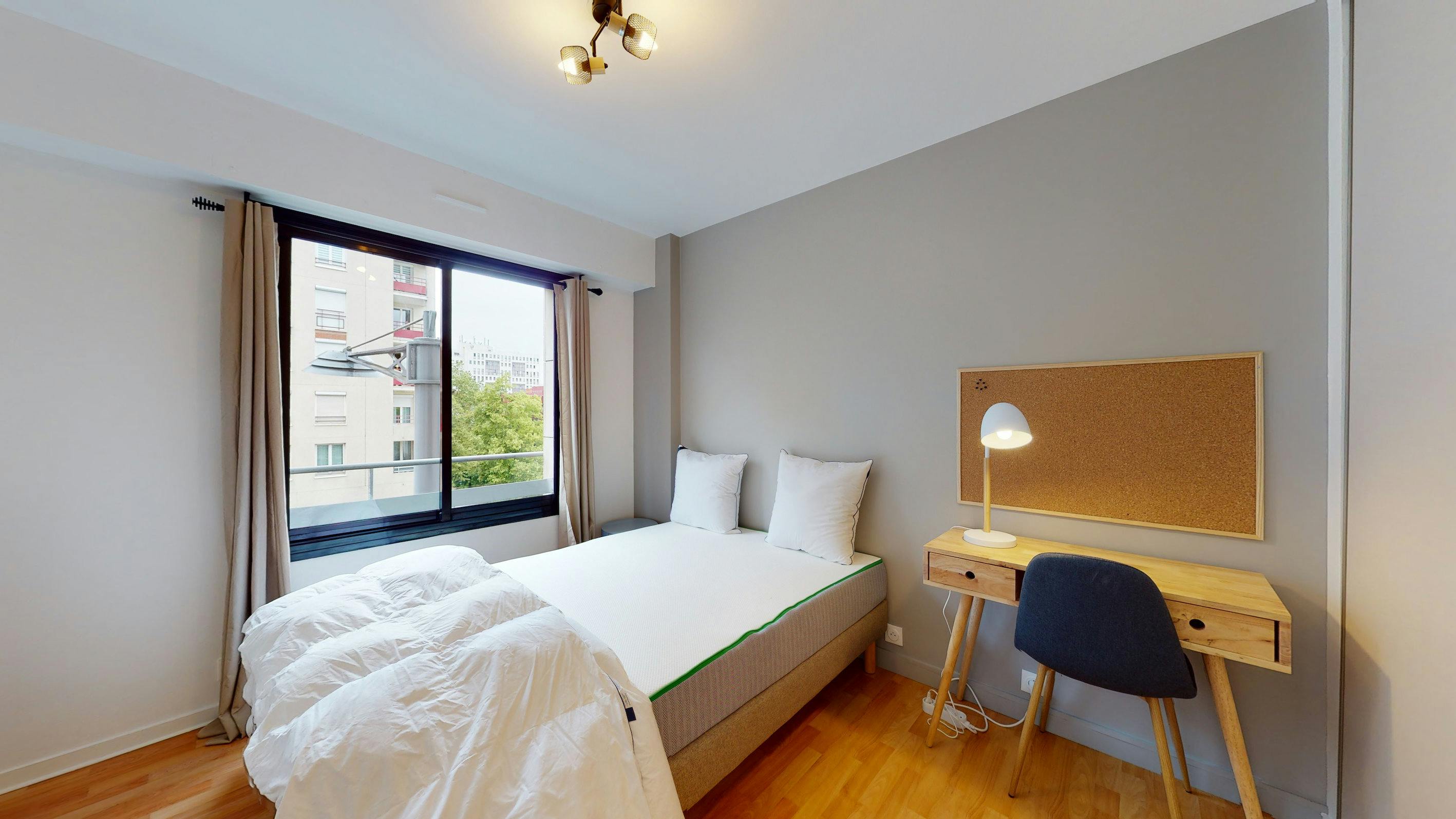 Chambre privée à louer pour 751 €/mois à Montigny-le-Bretonneux, Avenue du Centre