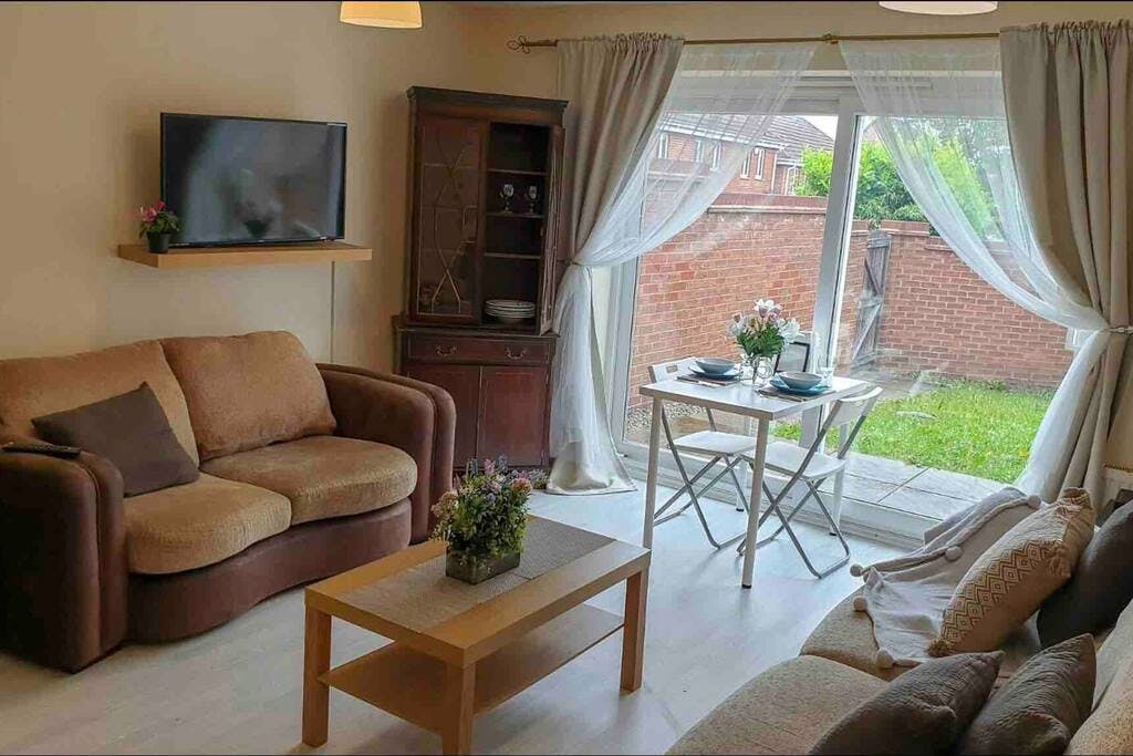 Maison à louer pour 3 352 €/mois à Wednesbury, The Furlong