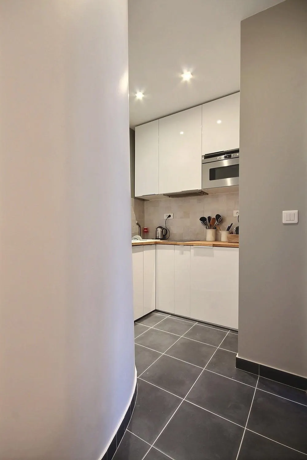 1-Bedroom Apartment in Rue Saint-Placide, Paris (1389382) ROOM 1