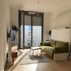 Appartement te huur voor € 1.090 per maand in Ludwigsburg, Schönbeinstraße