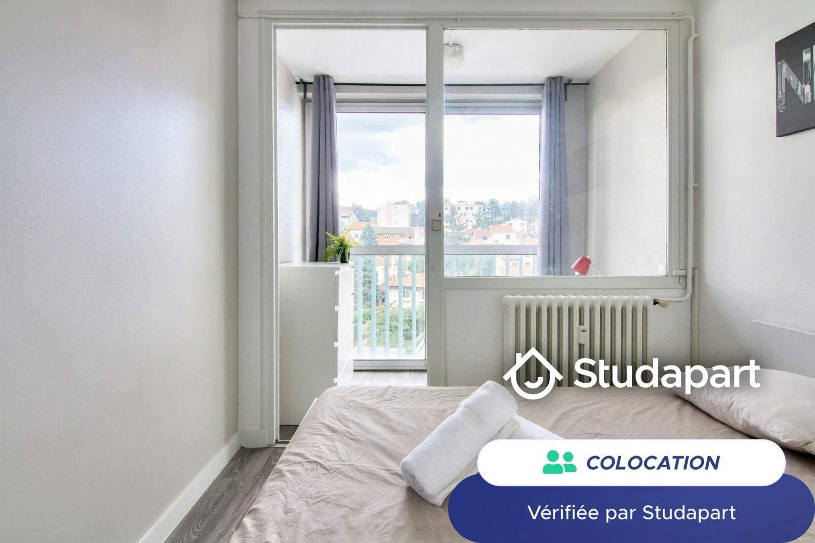 Pièce à Saint-Étienne