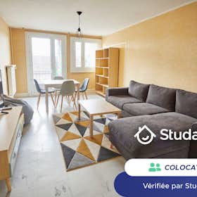 Private room for rent for €390 per month in Limoges, Rue de Nexon