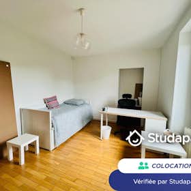 Private room for rent for €300 per month in Dijon, Rue Jean-Baptiste Baudin