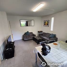 Private room for rent for €500 per month in Cergy, Rue du Haut Montoir