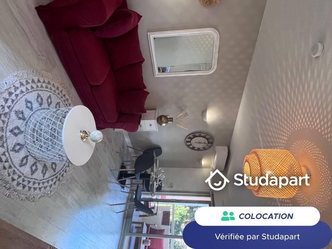Private room for rent on Avenue Georges Pompidou, Vallauris