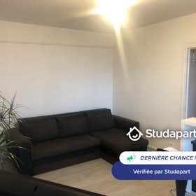 Apartamento for rent for 750 € per month in Clermont-Ferrand, Rue de Beaupeyras