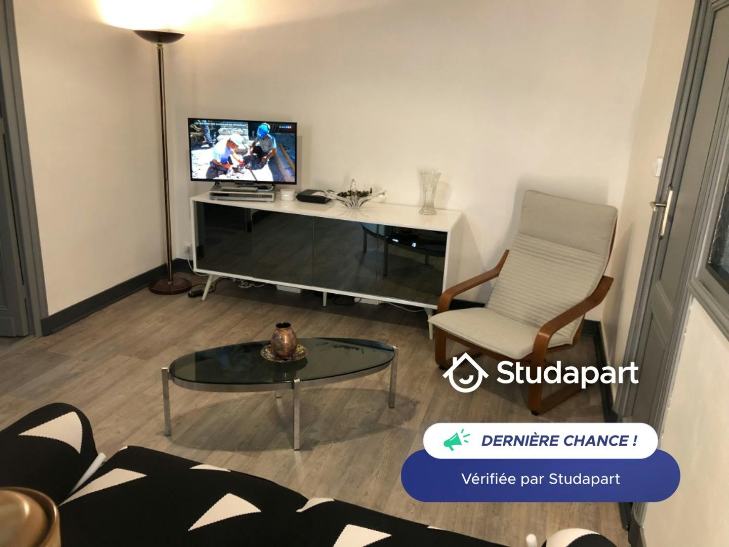 Apartment for rent for €1,380 per month in Bordeaux, Rue Planterose