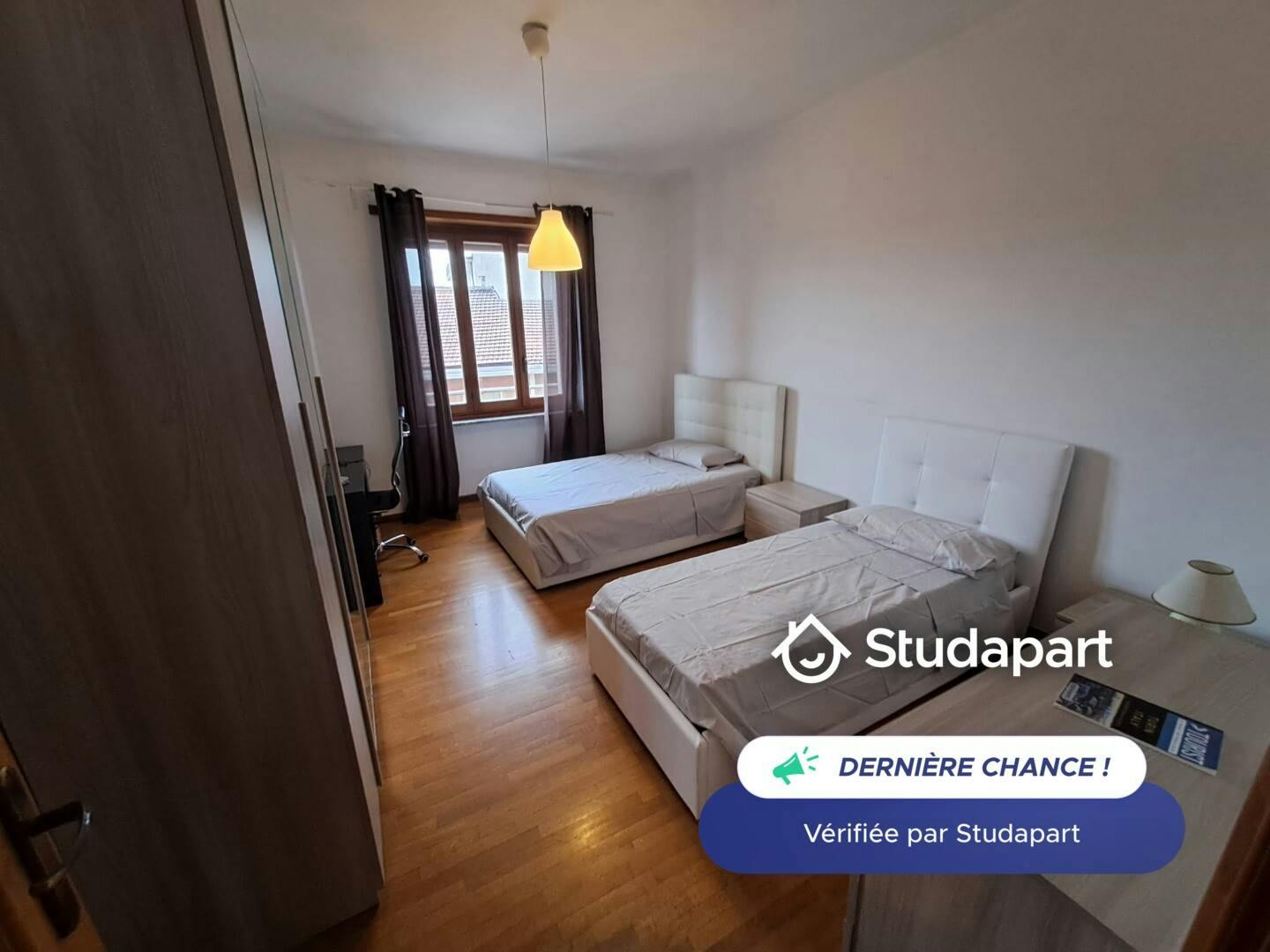 Lägenhet att hyra för 1 600 € i månaden i Piano di Sorrento, Via Trinità