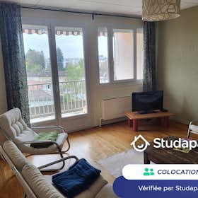 Privé kamer te huur voor € 430 per maand in Bourg-en-Bresse, Avenue de Mâcon