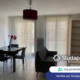 Private room for rent for €500 per month in Toulouse, Avenue des Minimes