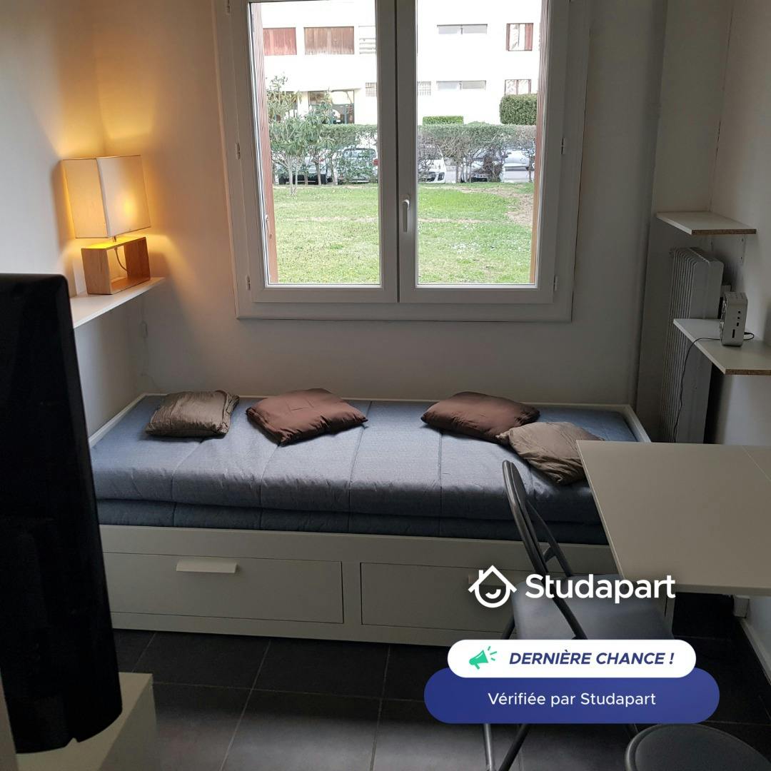Wohnung zu mieten für 460 € pro Monat in Marseille, Boulevard du Maréchal Koenig