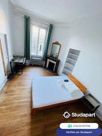 Habitación privada en alquiler por 500 € al mes en Bourges, Place Planchat