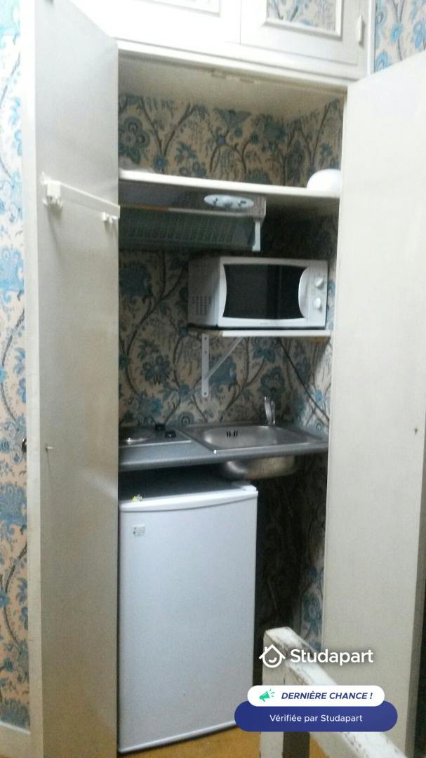 Private room for rent on Rue Lachassaigne, Bordeaux - Vue 4