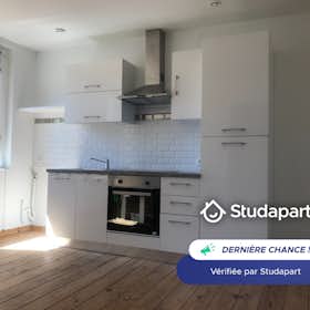 Appartement te huur voor € 690 per maand in Toulouse, Rue d'Embarthe