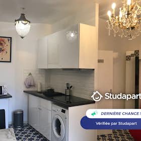 Appartement te huur voor € 610 per maand in Toulouse, Rue d'Aubuisson