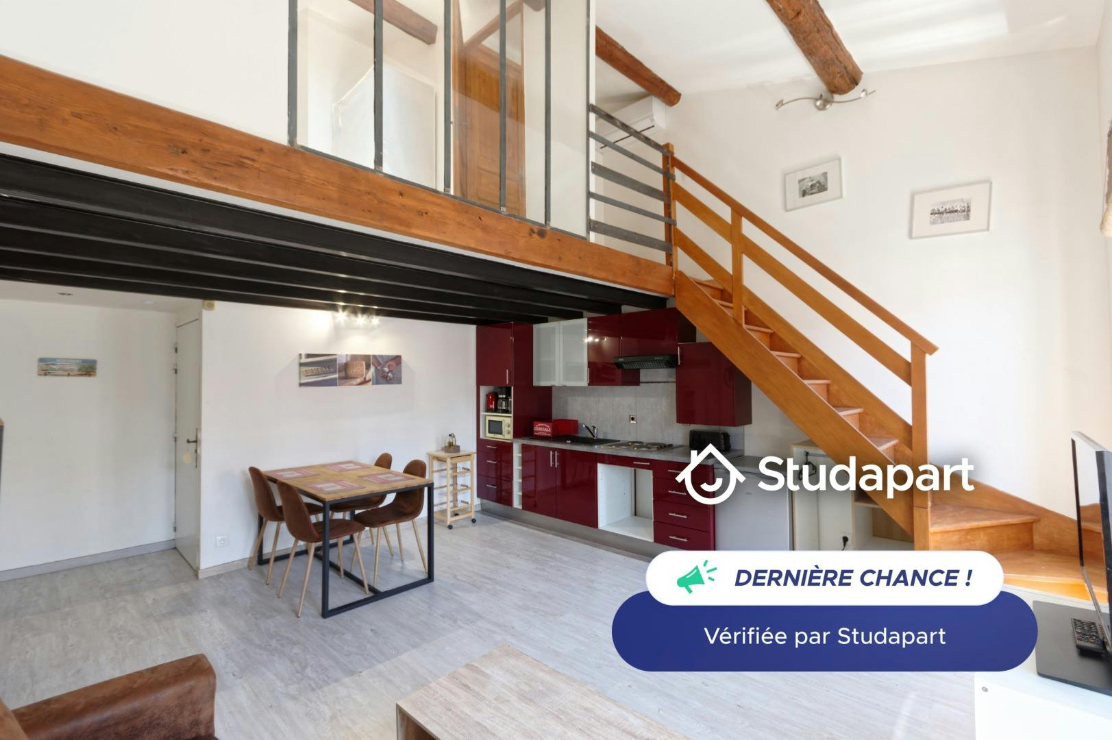 Apartment for rent for €1,100 per month in Marseille, Cours Joseph Thierry