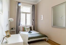 Private room for rent for €390 per month in Budapest, Szófia utca