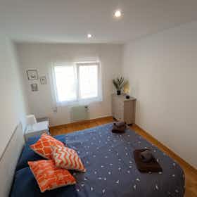 Apartamento para alugar por € 1.000 por mês em Burgos, Calle San Francisco