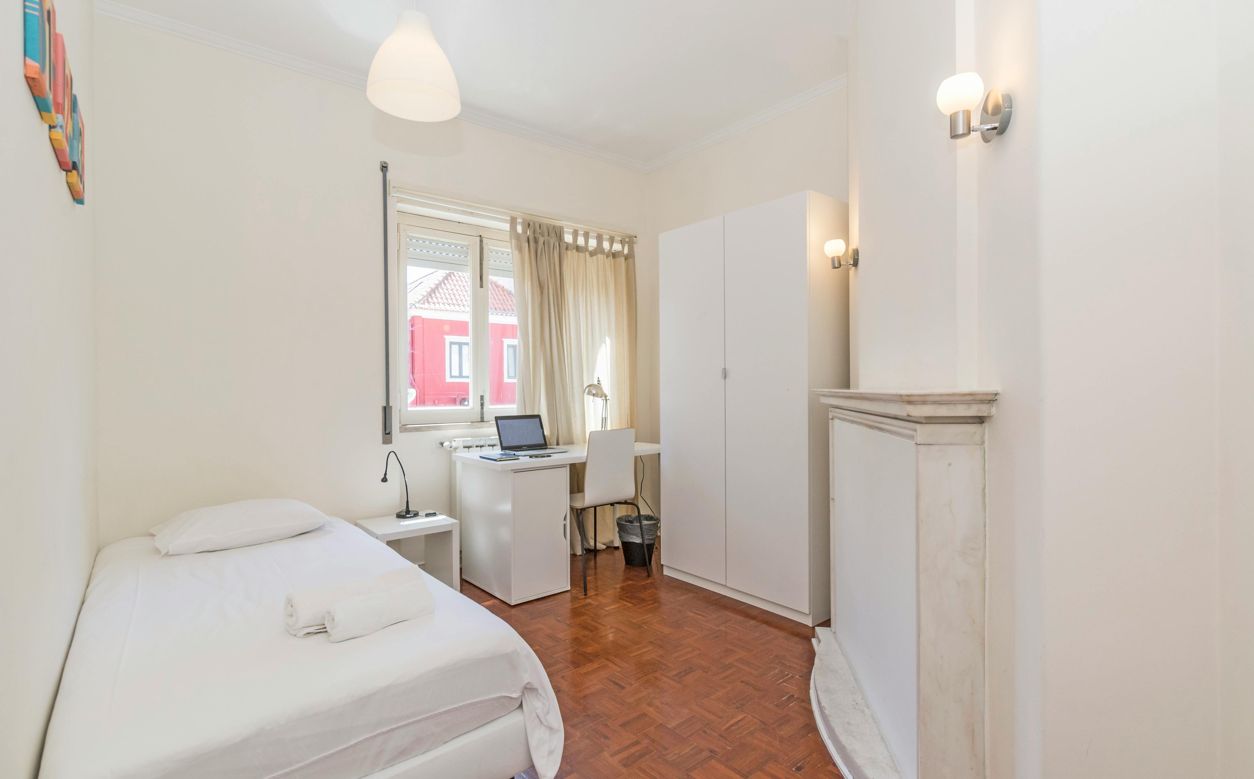 Single room Lisbon, 11m² — photo 22