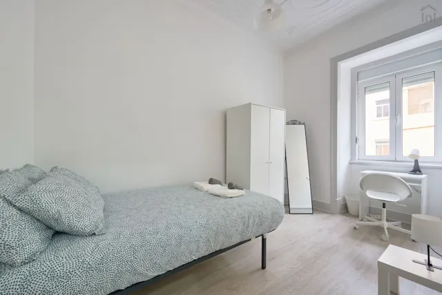 Private room in Rua Francisco Sanches, Lisbon (1392623) room image 2
