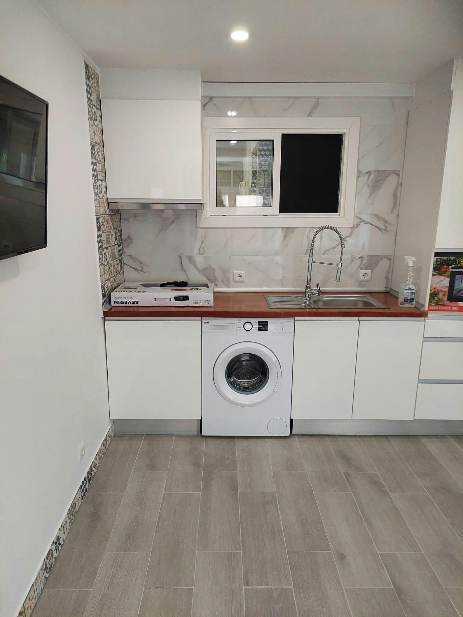Apartment Vila Nova De Gaia, 30m² — photo 1