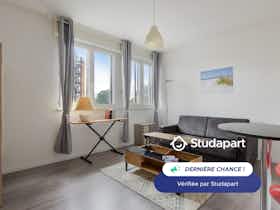 公寓 正在以 €740 的月租出租，其位于 Marcq-en-Barœul, Avenue Guynemer