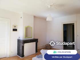 Отдельная комната сдается в аренду за 395 € в месяц в Belfort, Faubourg de France