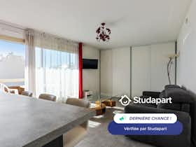 Apartament de închiriat pentru 760 EUR pe lună în Antibes, Chemin des Îles