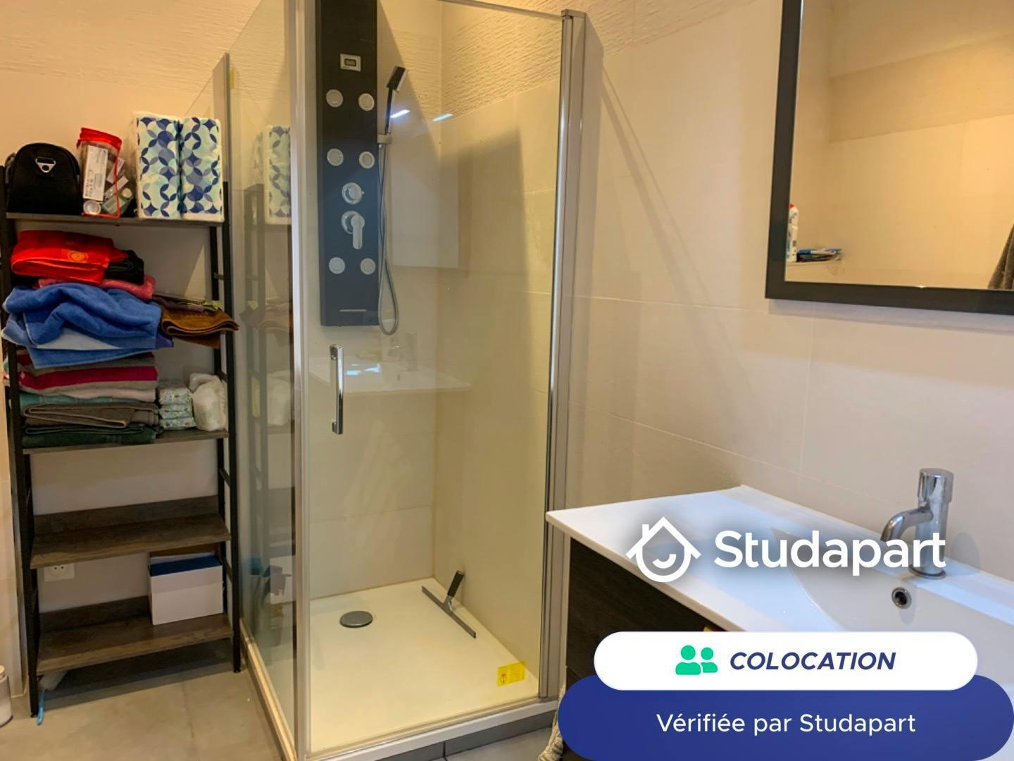 Private room for rent on Rue Jean Jaurès, Saint-Nazaire - Prikaz 6